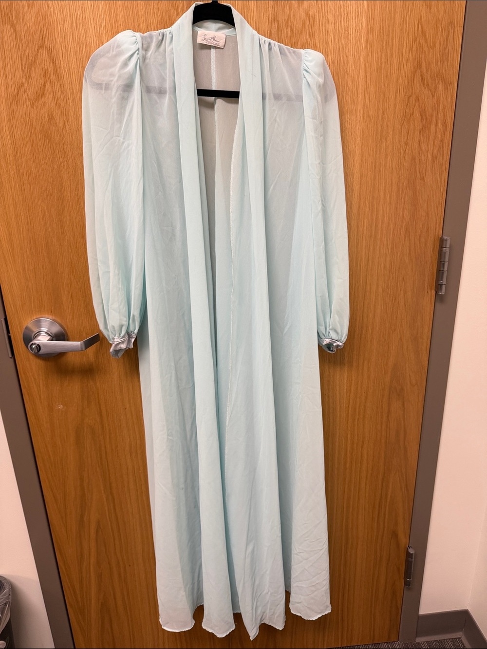 Light Blue Long Flowing Duster Robe Vintage 70s/80s